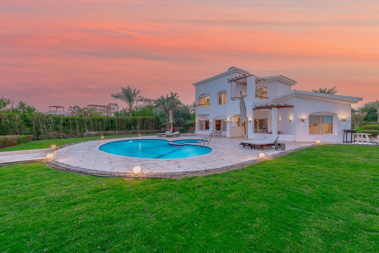 White villas ElGouna